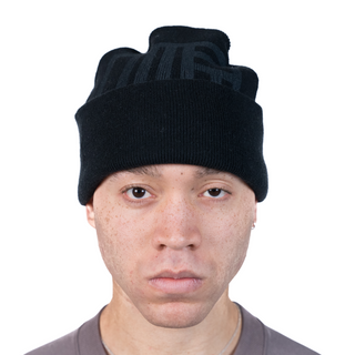 ESSENTIALS BEANIE BLACK