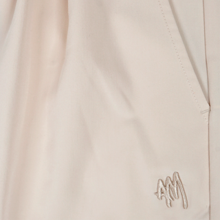 FASHION PANTS BEIGE / DER ARTIKEL IST AB DEM 1. NOVEMBER 2026 BEI UNS LIEFERBAR UND KANN BEREITS JETZT VORBESTELLT WERDEN.